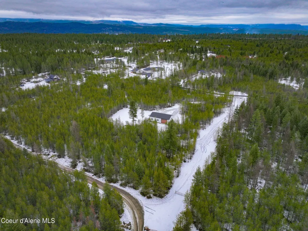252 Doc Holliday Drive Spirit Lake, ID 83869