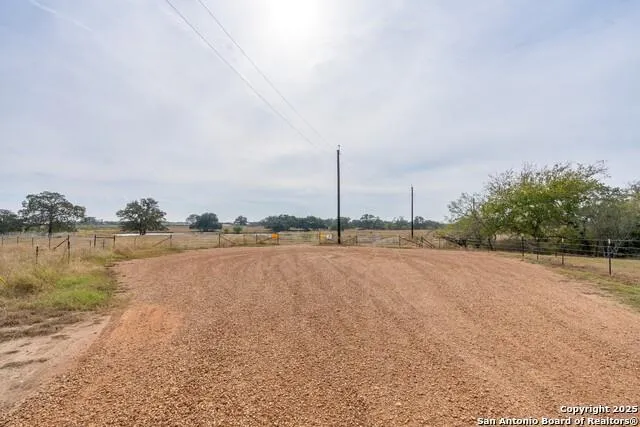 957 Johnson Farms Road Harwood, TX 78632