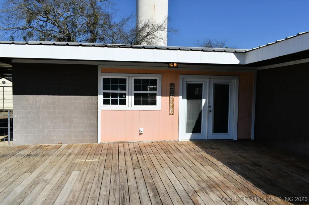 105 W Valliant Avenue Fort Towson, OK 74735