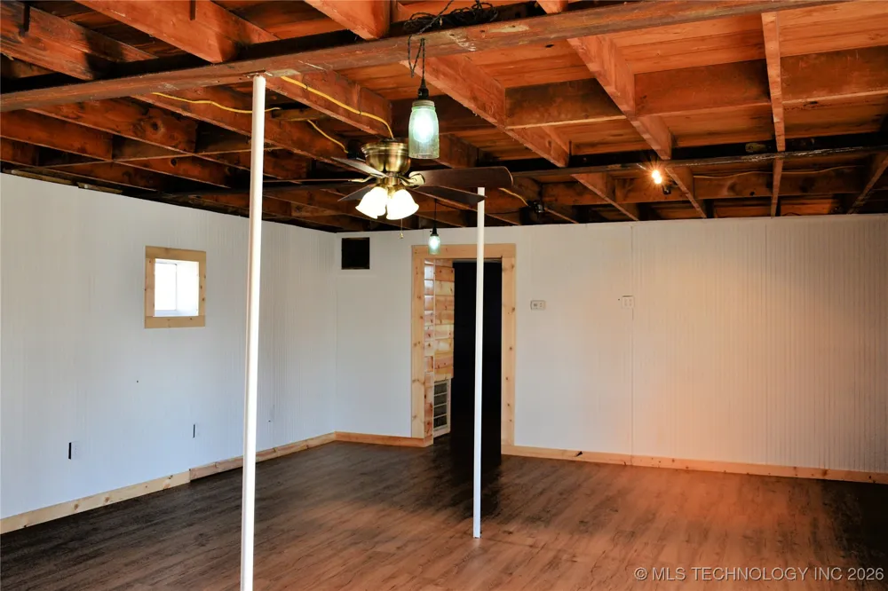 105 W Valliant Avenue Fort Towson, OK 74735
