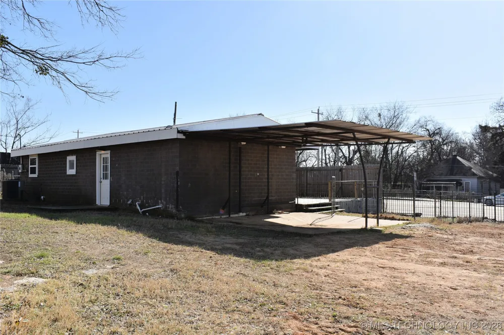 105 W Valliant Avenue Fort Towson, OK 74735