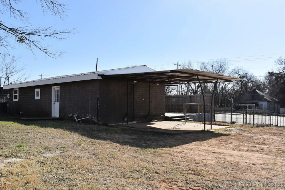 105 W Valliant Avenue Fort Towson, OK 74735