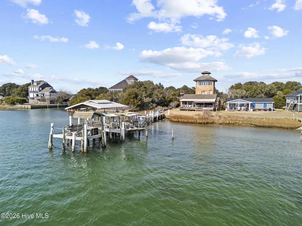 143 Capn Deck Lane Cedar Point, NC 28584