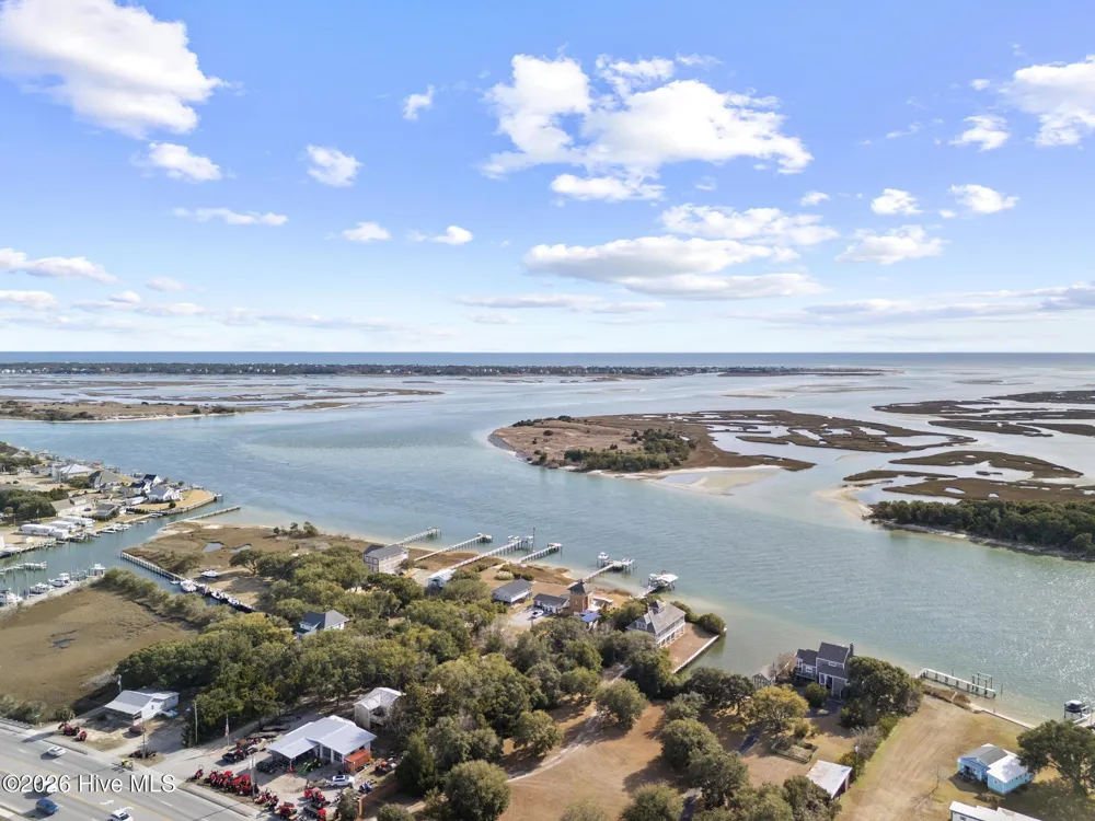 143 Capn Deck Lane Cedar Point, NC 28584