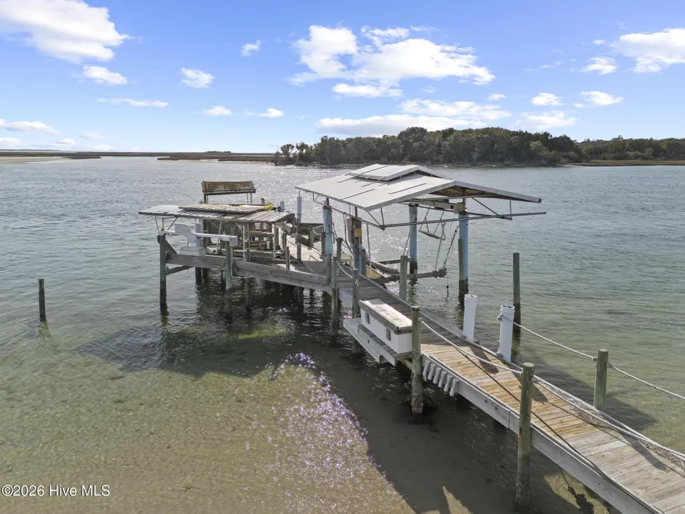 143 Capn Deck Lane Cedar Point, NC 28584