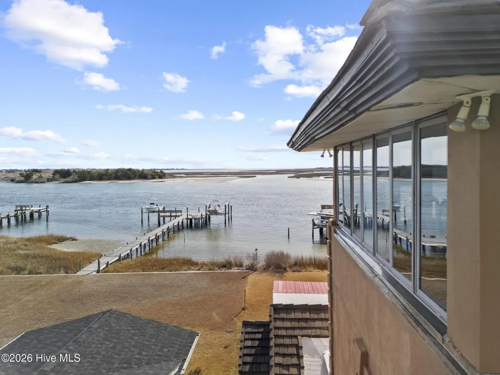 143 Capn Deck Lane Cedar Point, NC 28584