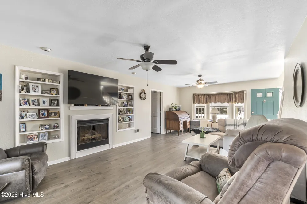 103 Trenor Lane Powells Point, NC 27966