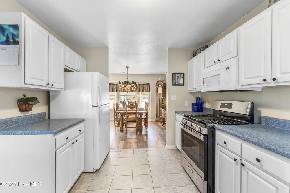 103 Trenor Lane Powells Point, NC 27966