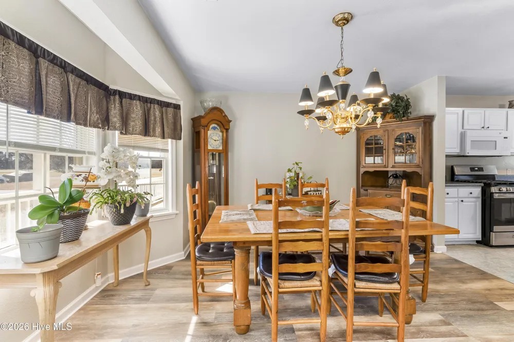 103 Trenor Lane Powells Point, NC 27966