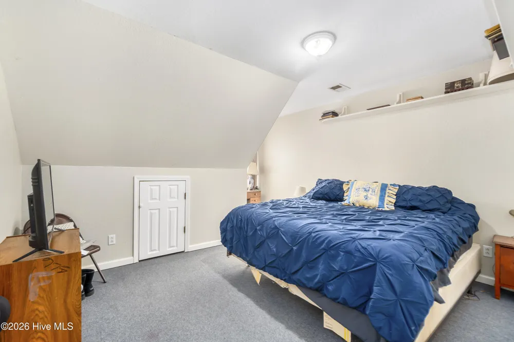 103 Trenor Lane Powells Point, NC 27966