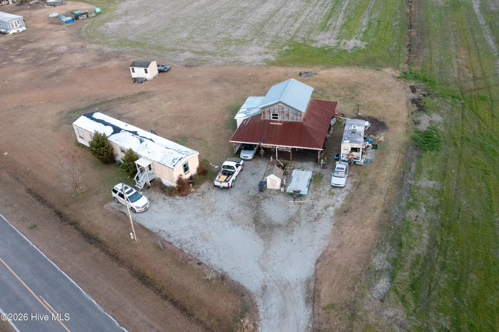 852 Bug Hill Road Nakina, NC 28455