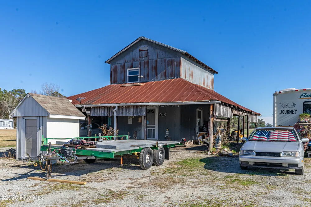 852 Bug Hill Road Nakina, NC 28455