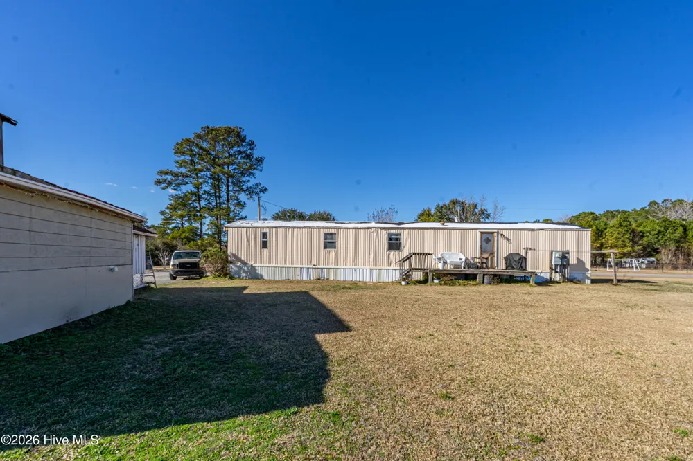 852 Bug Hill Road Nakina, NC 28455
