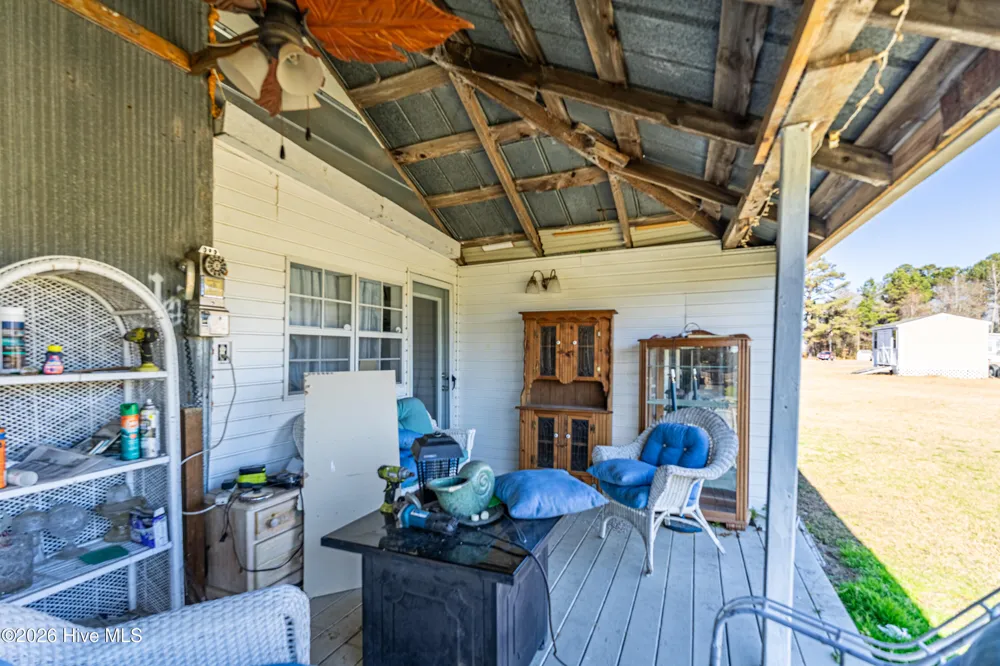 852 Bug Hill Road Nakina, NC 28455