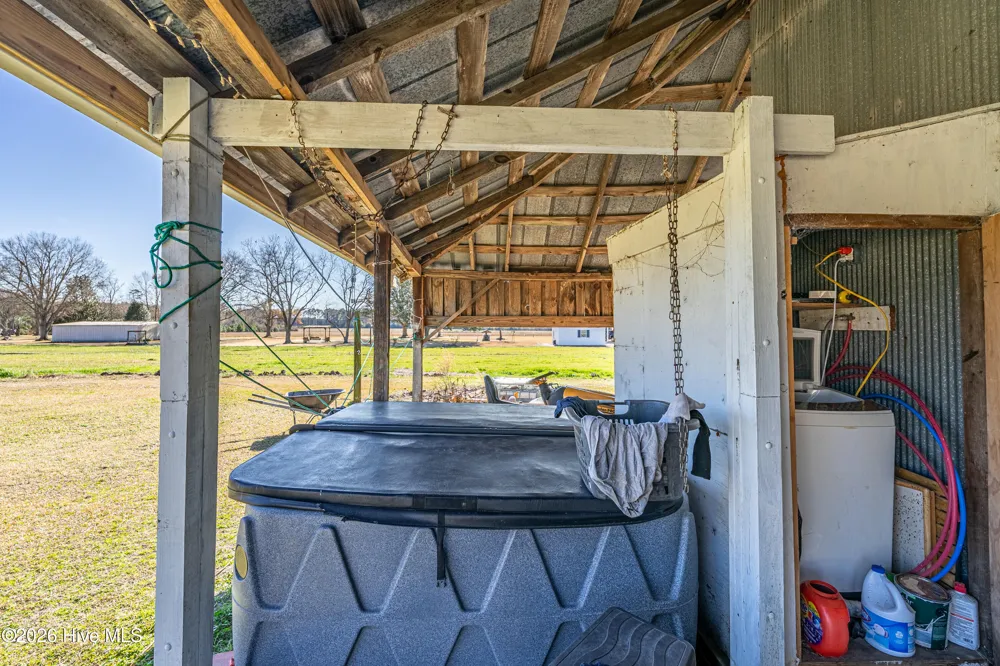 852 Bug Hill Road Nakina, NC 28455