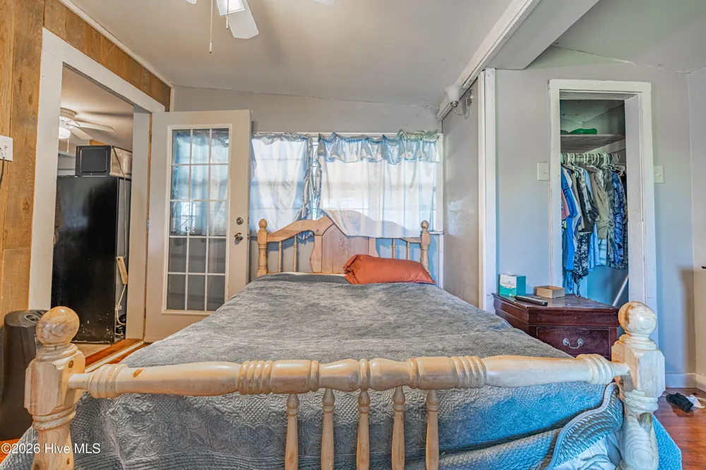 852 Bug Hill Road Nakina, NC 28455