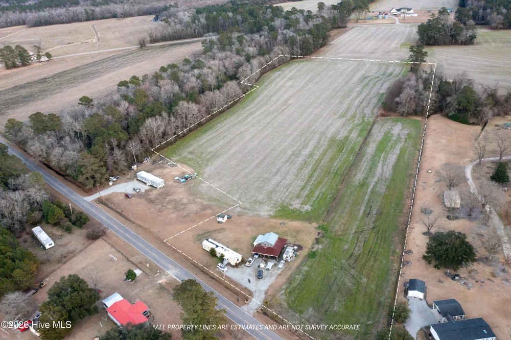 852 Bug Hill Road Nakina, NC 28455