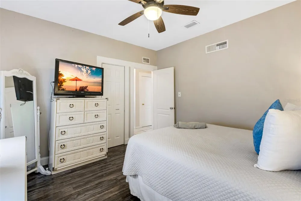 18 HEILWOOD STREET Clearwater, FL 33767