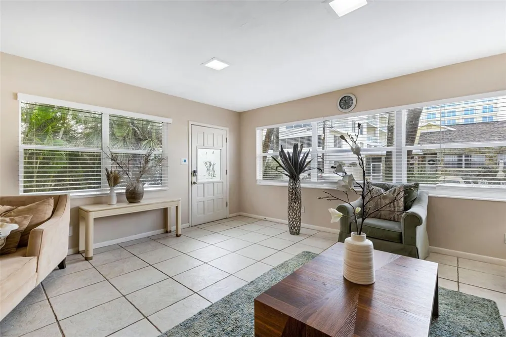 18 HEILWOOD STREET Clearwater, FL 33767