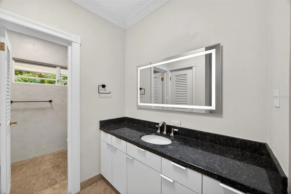 50 PENINSULA DE SAN JUAN Humacao, PR 00791