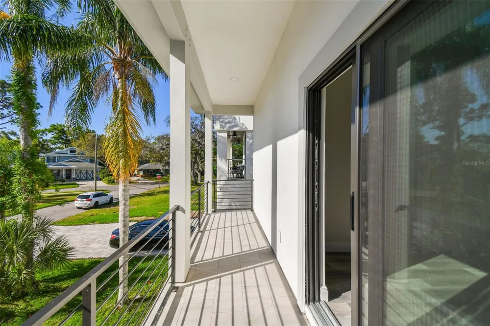 1045 JESSE AVENUE Safety Harbor, FL 34695