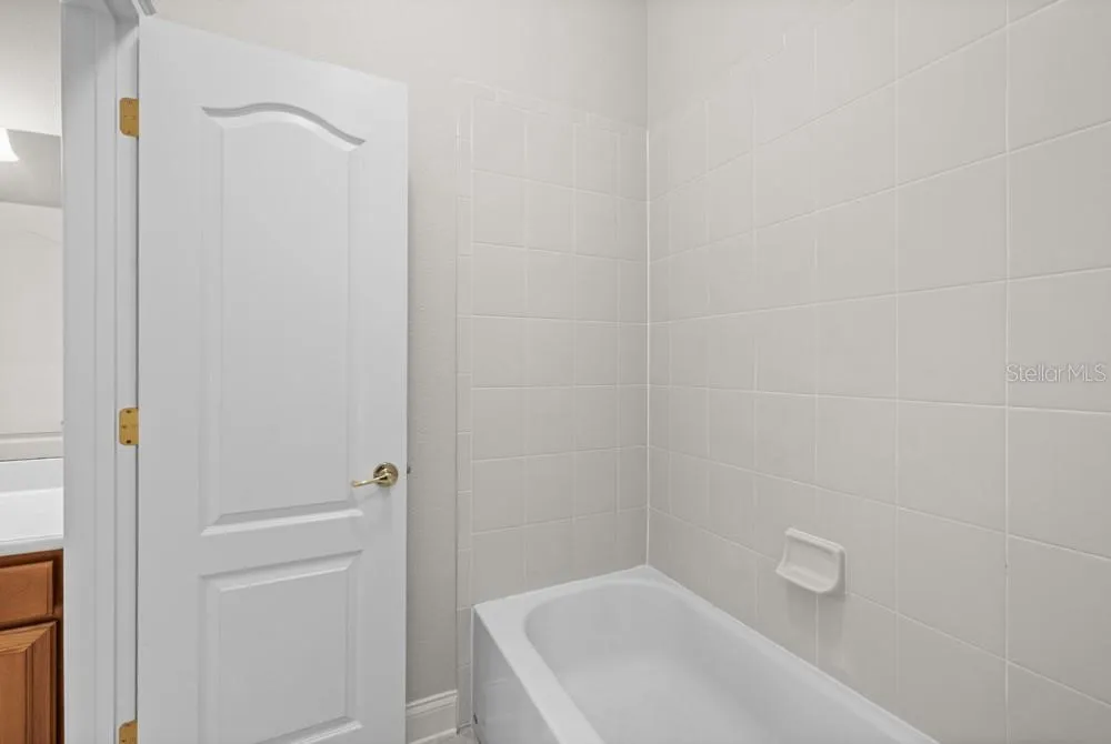 25515 HAWKS RUN LANE Sorrento, FL 32776