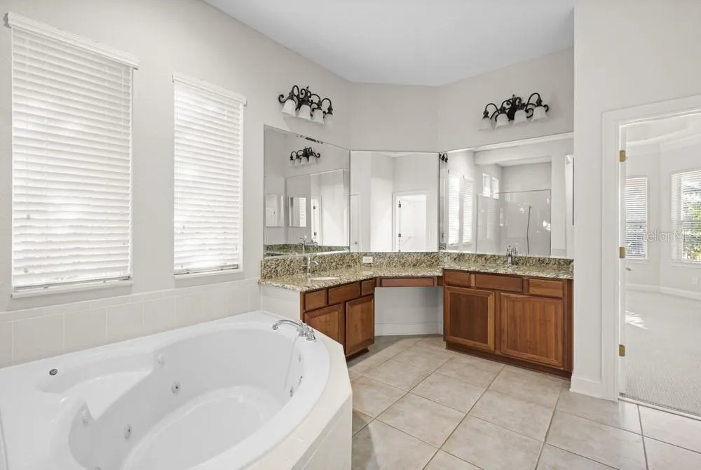 25515 HAWKS RUN LANE Sorrento, FL 32776
