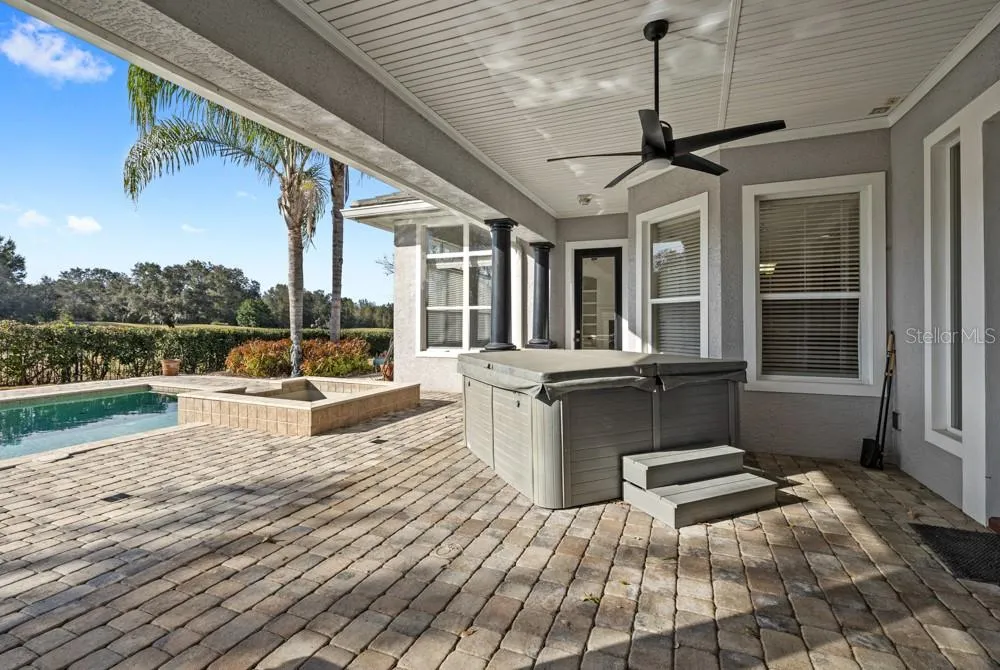 25515 HAWKS RUN LANE Sorrento, FL 32776