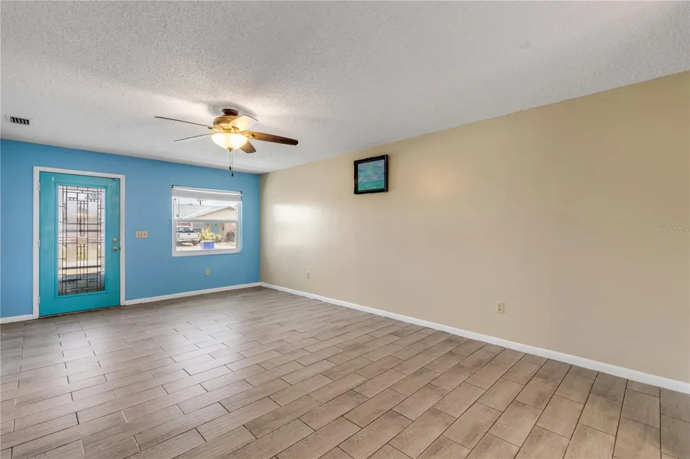 26 LAUGHING GULL LANE Edgewater, FL 32141