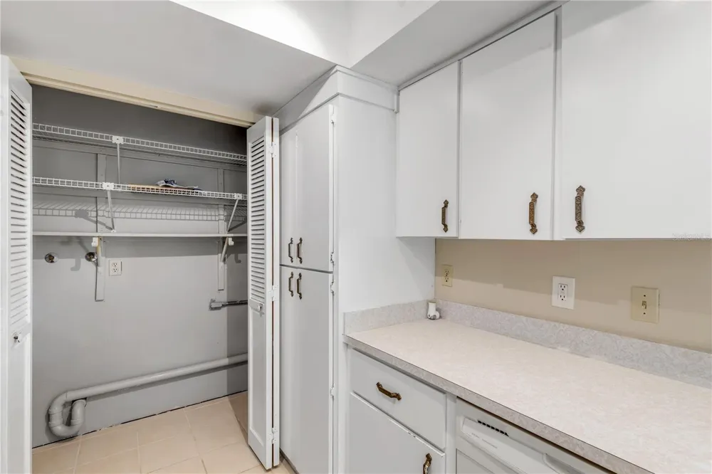 26 LAUGHING GULL LANE Edgewater, FL 32141