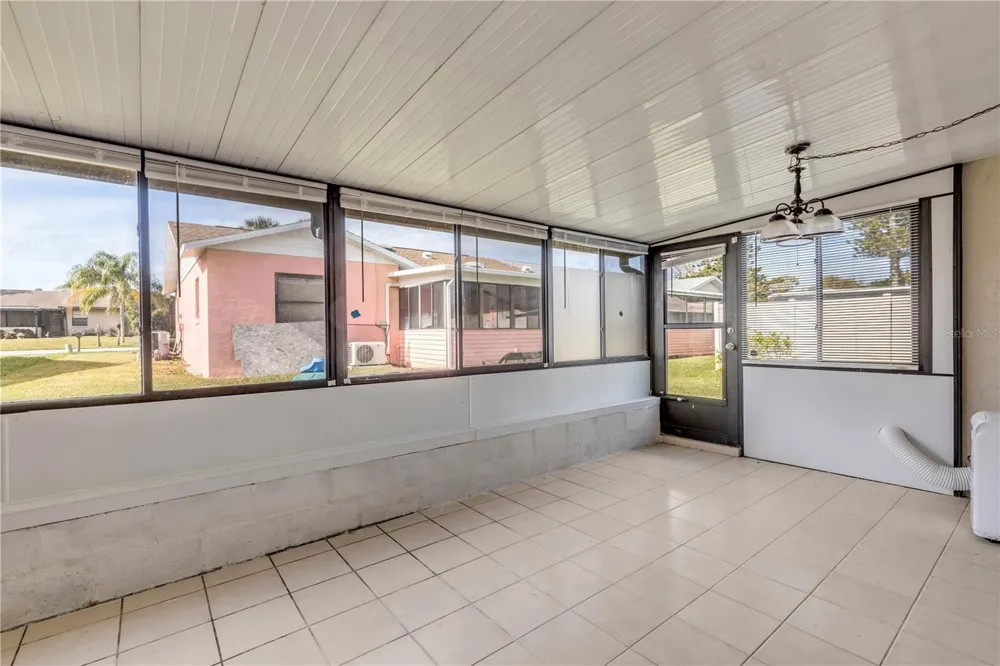 26 LAUGHING GULL LANE Edgewater, FL 32141