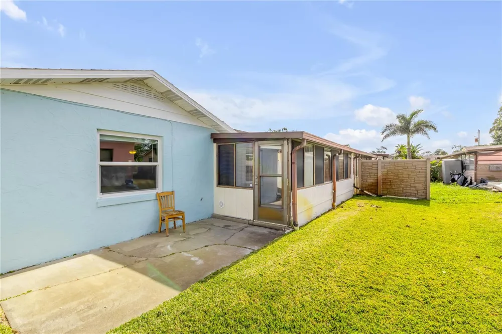 26 LAUGHING GULL LANE Edgewater, FL 32141