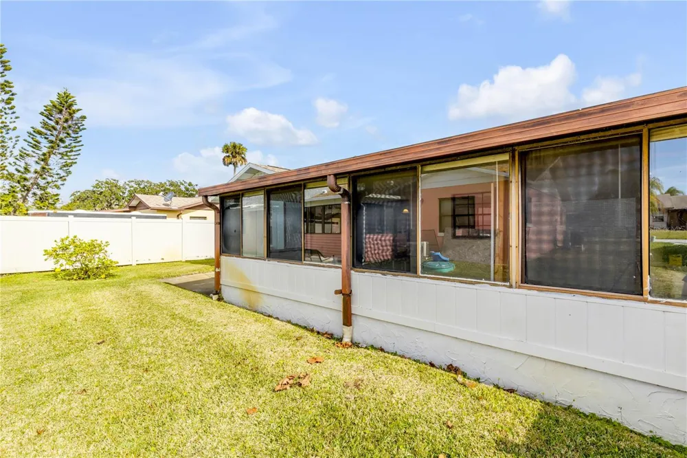 26 LAUGHING GULL LANE Edgewater, FL 32141