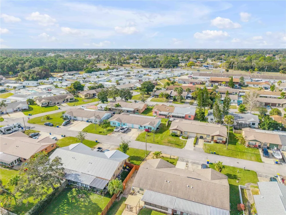 26 LAUGHING GULL LANE Edgewater, FL 32141
