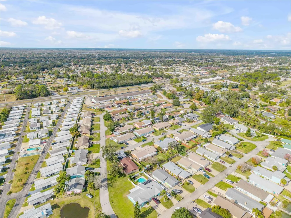 26 LAUGHING GULL LANE Edgewater, FL 32141