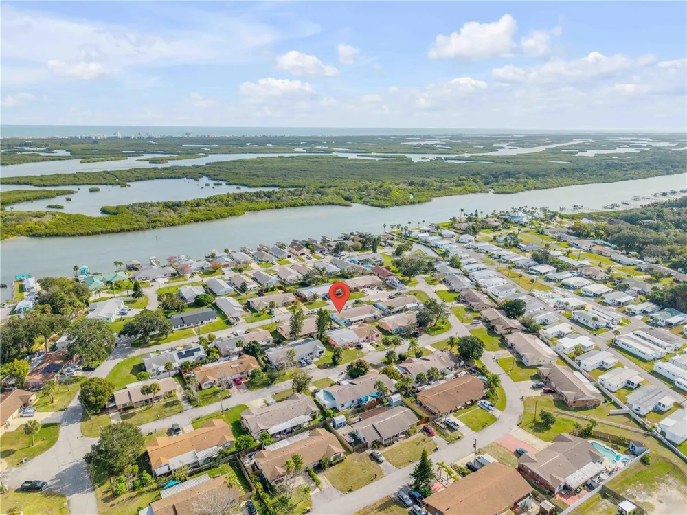 26 LAUGHING GULL LANE Edgewater, FL 32141