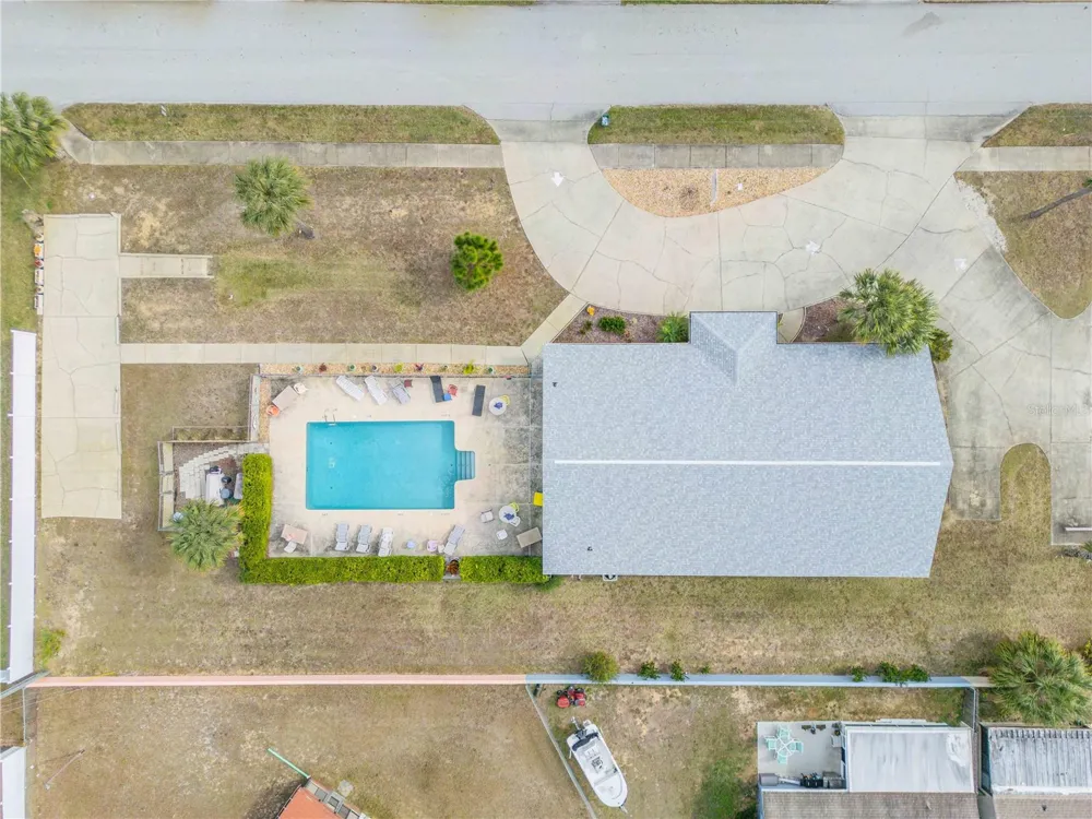 26 LAUGHING GULL LANE Edgewater, FL 32141