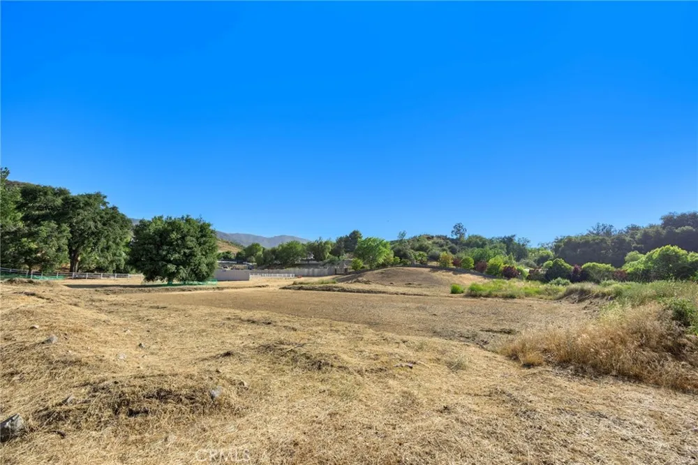 15625 Warm Springs Dr Canyon Country, CA 91387