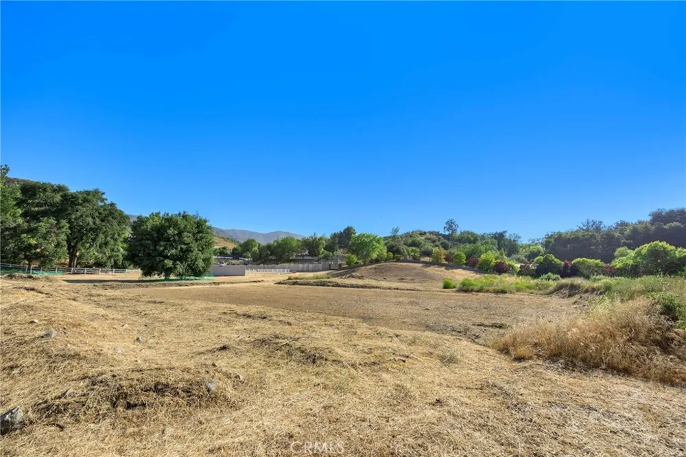 15625 Warm Springs Dr Canyon Country, CA 91387