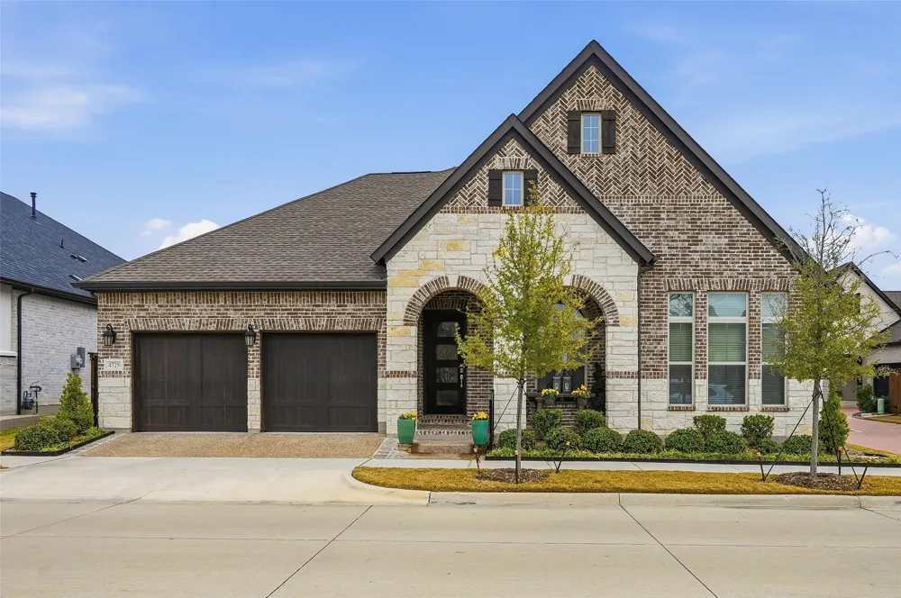 4729 Kings Garden Parkway