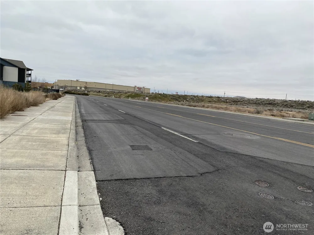 74 X Central Drive Moses Lake, WA 98837