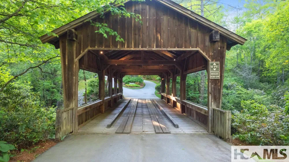 LT 29/36 Long Bridge N Cullowhee, NC 28717