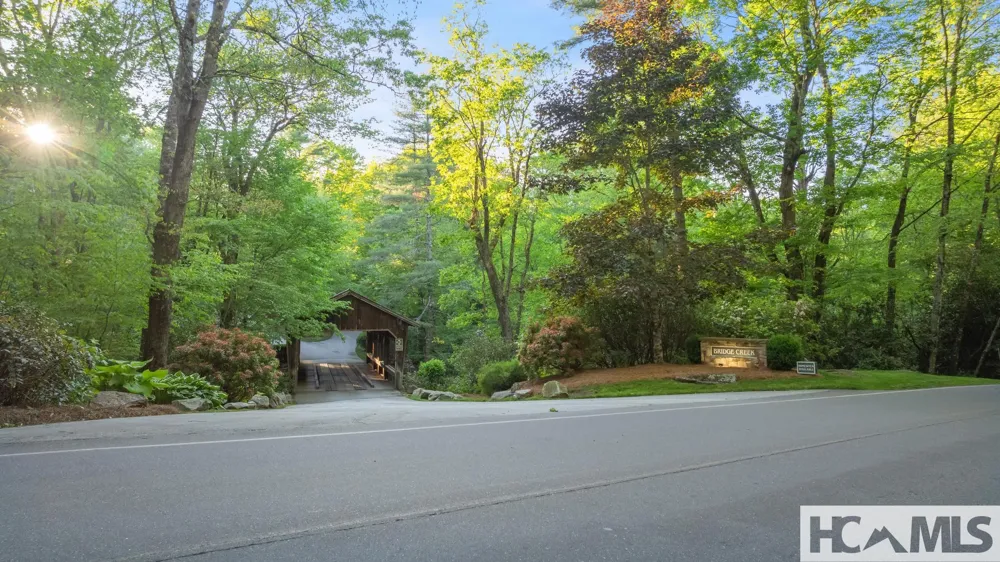 LT 29/36 Long Bridge N Cullowhee, NC 28717