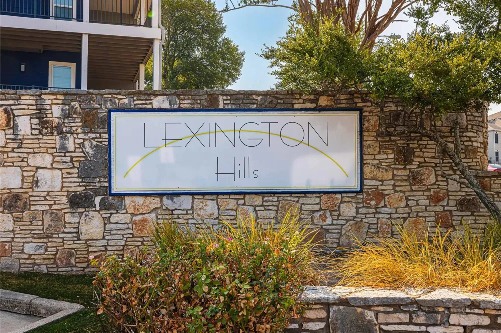 2430 Cromwell Circle #408