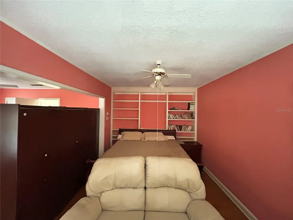 1105 HERNDON STREET Leesburg, FL 34748