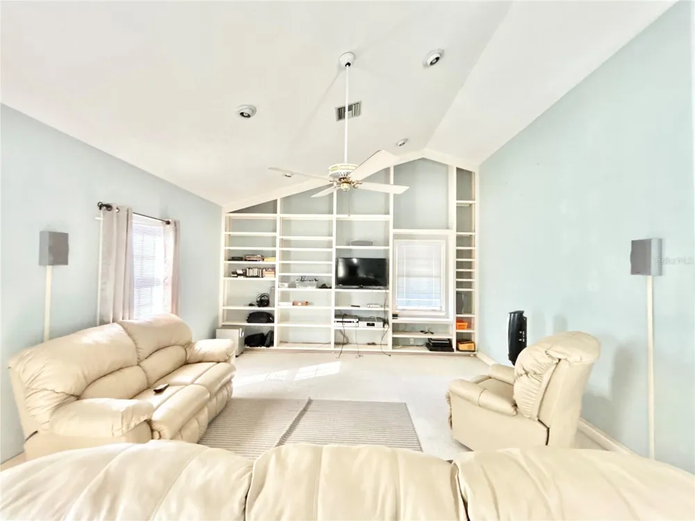 1105 HERNDON STREET Leesburg, FL 34748