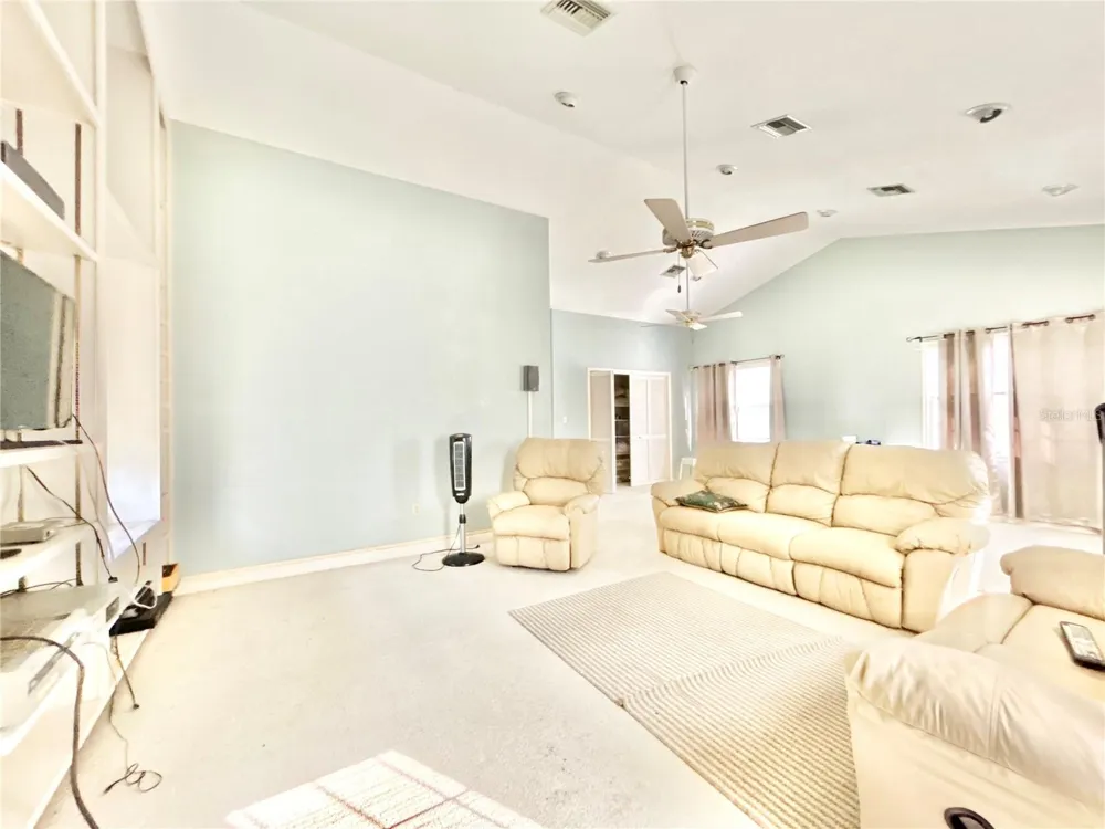 1105 HERNDON STREET Leesburg, FL 34748