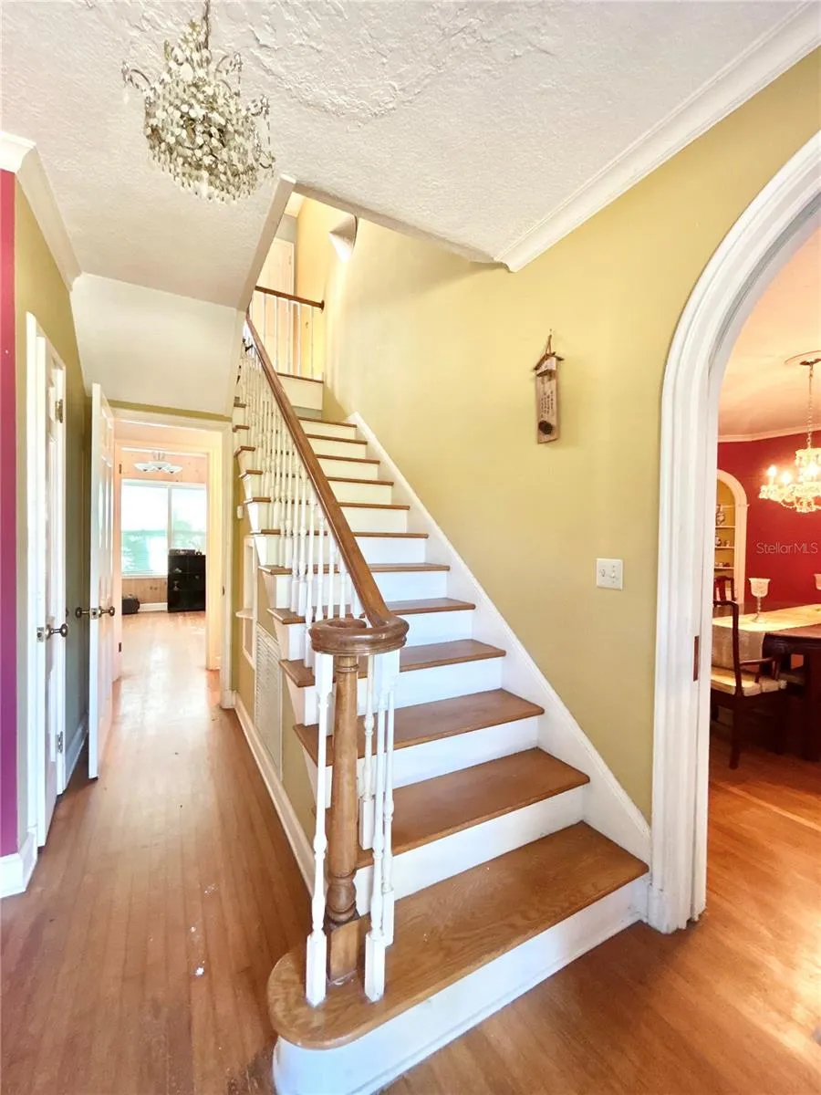 1105 HERNDON STREET Leesburg, FL 34748