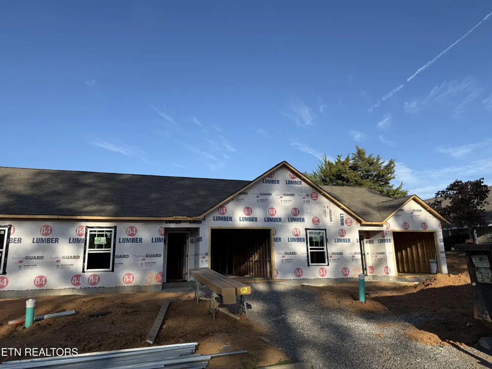 7308 Woodpecker Way #33