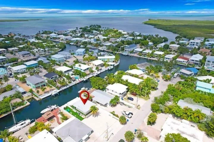 125 Gardenia St Plantation Key, FL 33070